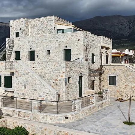 Apartment Mani Residences Artsi Maisonette *