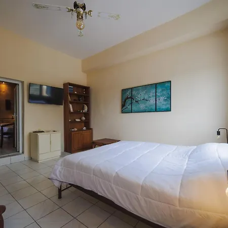 Mani Residences Artsi Maisonette Tsopakas