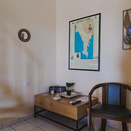 Mani Residences Artsi Maisonette Apartment Tsopakas