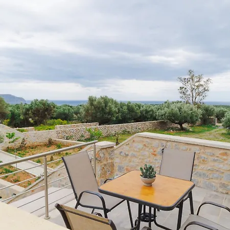 Mani Residences Artsi Maisonette Tsopakas