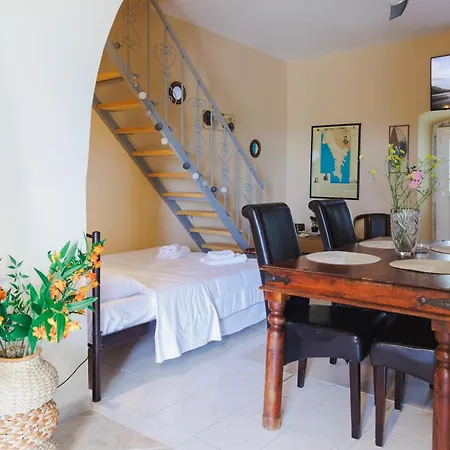 Mani Residences Artsi Maisonette Apartment Tsopakas