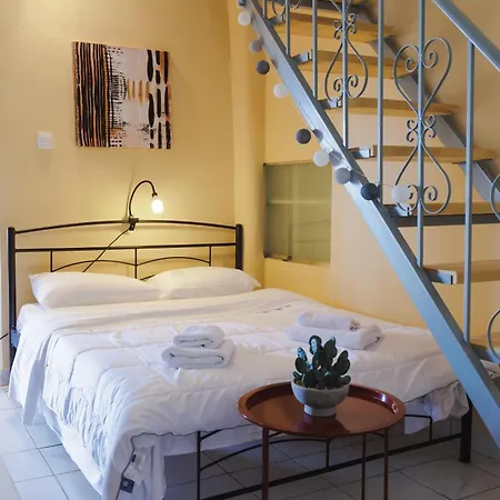 Mani Residences Artsi Maisonette * Tsopakas